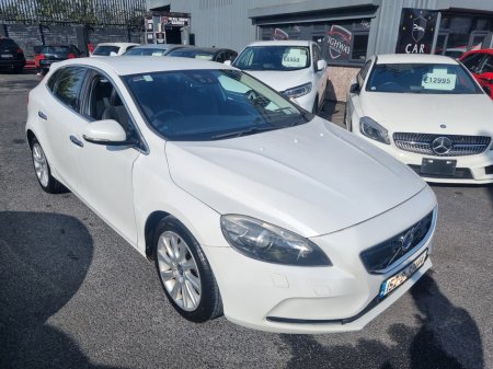 2015 Volvo V40 - photo 2