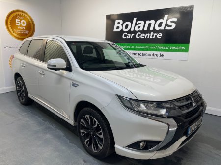 2016 Mitsubishi Outlander (Low Kms) HYBRID 2.0 PHEV AUTOMATIC 5DR MODEL  www.bolandscarcentre.ie €16,900