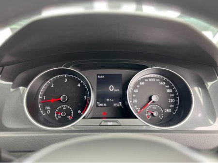 2018 Volkswagen Golf - thumbnail 14