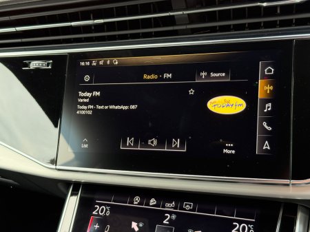 2020 Audi Q8 - thumbnail 13