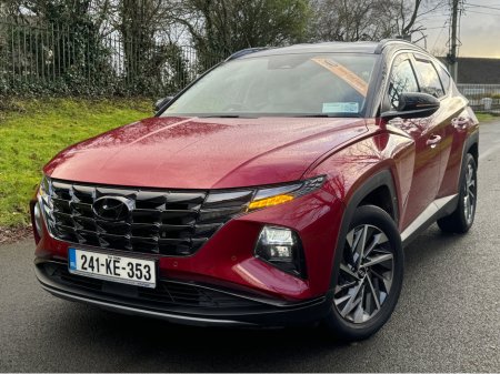 2024 Hyundai Tucson 2WD Executive Plus w 2 Tone Roof €38,950 thumbnail