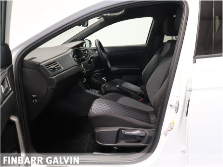 2025 Volkswagen Polo R-LINE 75 1.0 TSI 95HPM5F €25,750 thumbnail