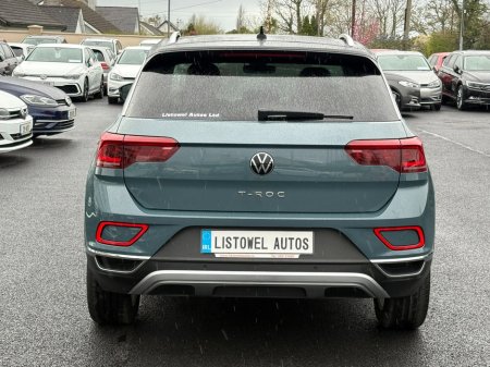 2024 Volkswagen T-Roc - thumbnail 7