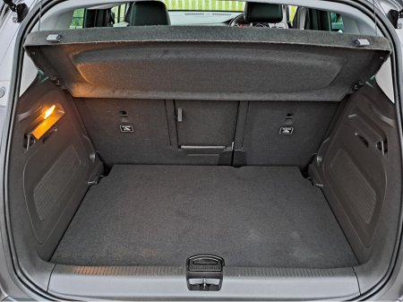 2023 Opel Crossland ULTIMATE 1.2TURBO 110BHP **LEATHER/SUEDE INTERIOR** €21,950 thumbnail