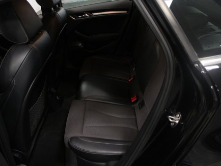 2018 Audi A3 - thumbnail 28