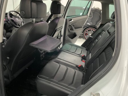 2020 Volkswagen Tiguan 2.0 TDI 150HP Highline DSG €29,495 thumbnail