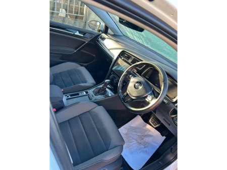 2017 Volkswagen Golf 1.4 TSI 5DR 150HP Highline DSG €16,450 thumbnail