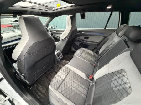 2022 Volkswagen Golf **DEPOSIT TAKEN** R-LINE- 1.5 PETROL E-TSI -AUTO - 12M WARRANTY - CAR: 1792 €24,950 thumbnail