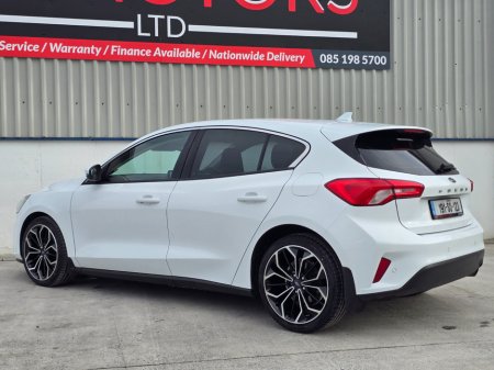 2019 Ford Focus - thumbnail 17