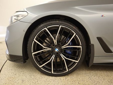 2019 BMW 5 Series - thumbnail 21