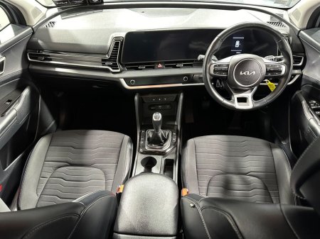 2023 Kia Sportage - thumbnail 9