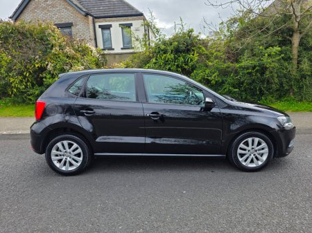 2017 Volkswagen Polo - thumbnail 2