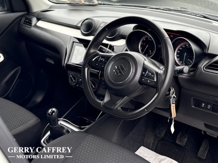 2023 Suzuki Swift 1.2  HYBRID SZ-L MANUAL - 7 years manufacturer warranty remaining €16,450 thumbnail