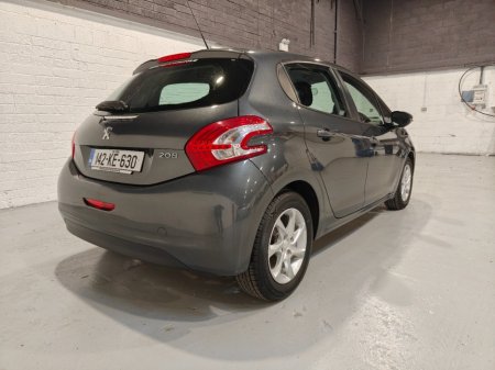 2014 Peugeot 208 - thumbnail 6