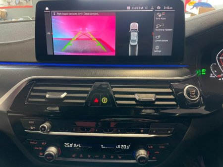 2021 BMW 5 Series - thumbnail 7