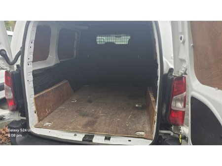 2020 Peugeot Partner PRO L1 BHDI €8,500