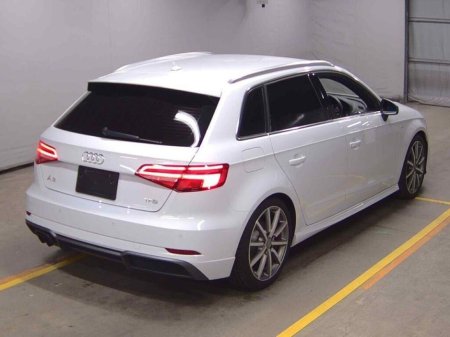 2018 Audi A3 - thumbnail 2