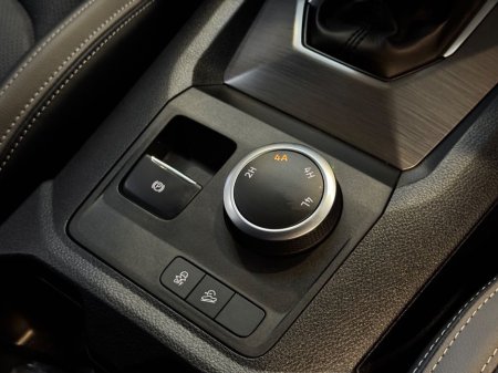 2025 Volkswagen Amarok - thumbnail 17