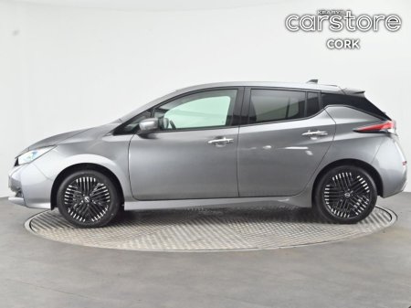 2023 Nissan Leaf - thumbnail 6