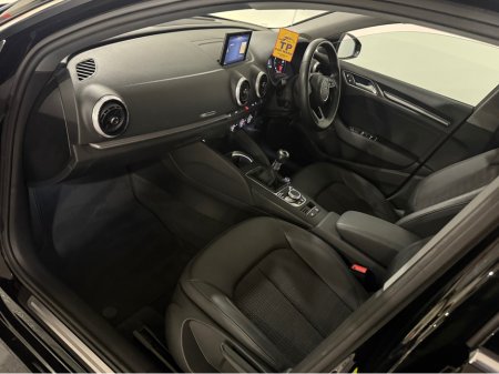 2020 Audi A3 SPORTBACK 30 TDI 116HP SE 4DR €22,950 thumbnail