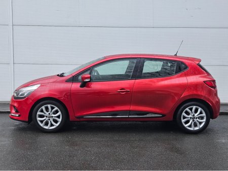 2019 Renault Clio DYNAMIQUE NAV TCE 1.0 90 4DR €10,950 thumbnail