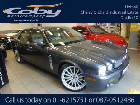 2006 Jaguar XJR 4.2 SUPERCHARGED V8 4DR AUTO 405 BHP. Stunning car with 2 Keys, Heated Seats, MFSW, SAT NAV, Dual Climate Control, Leather Seats, Interior Wood Finish, and Much Much More. €24,950