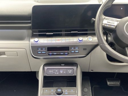 2024 Hyundai Kona Kona EV Platinum 65kWh €29,995 thumbnail