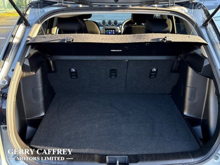 2022 Suzuki Vitara SZT 1.4 Petrol Hybrid Manual - 6 Years Manufacturer Warranty €22,450 thumbnail