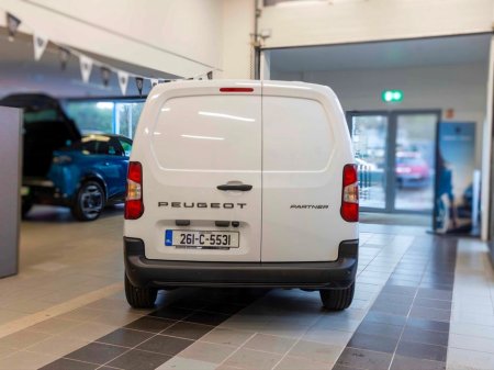 2026 Peugeot Partner PRE REG OFFER - PARTNER PRO PLUS1.5 HDI 100 65 €22,450 thumbnail