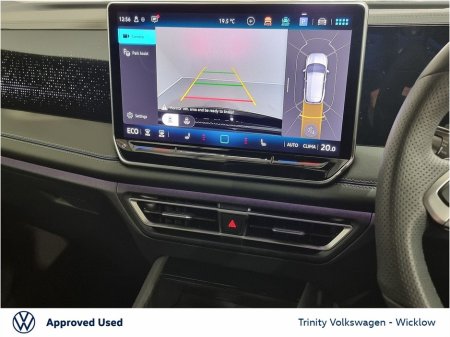 2025 Volkswagen Tiguan - thumbnail 18