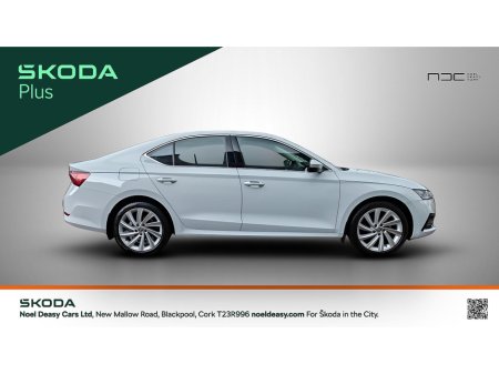 2024 Skoda Octavia STYLE 1.0 TSI 110HP DSG- WITHOUT EQUAL- 11,000KM- SKODA FACTORY WARRANTY €32,950 thumbnail