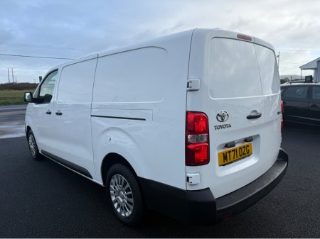 2022 Toyota Proace ICON €22,950