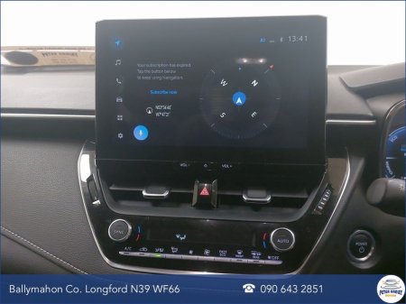 2024 Toyota Corolla 1.8 Hybrid Luna Saloon €29,900 thumbnail