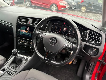 2018 Volkswagen Golf  €16,500 thumbnail