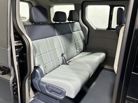 2026 Kia PV5 K4 Passenger 5 Seater €47,500 thumbnail