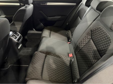 2021 Skoda Superb 2.0TDI Amb DSG / FINANCE AVAILABLE €20,950 thumbnail