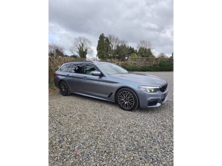 2019 BMW 5 Series - thumbnail 2