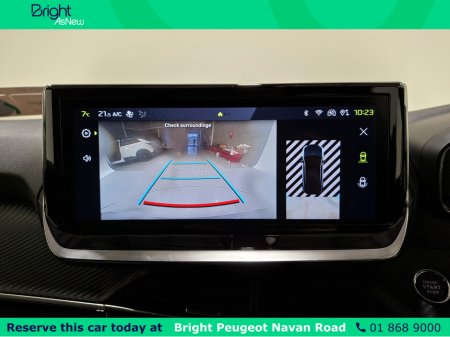 2024 Peugeot 2008 ALLURE 1.2 HYBRID 136 €29,950 thumbnail