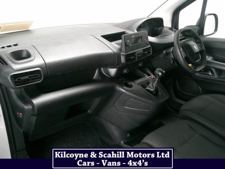 2022 Peugeot Partner - thumbnail 15