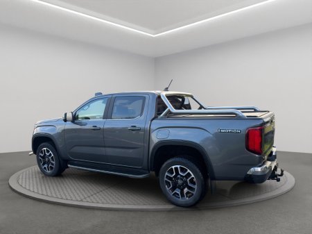 2023 Volkswagen Amarok  thumbnail