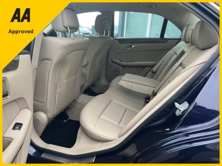 2010 Mercedes-Benz E Class - thumbnail 13