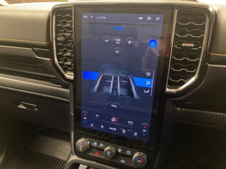 2024 Ford Ranger D/CAB WILDTRAK - 2.0 TD2 €44,711 thumbnail