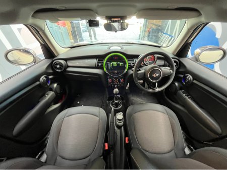 2017 MINI Cooper - thumbnail 13