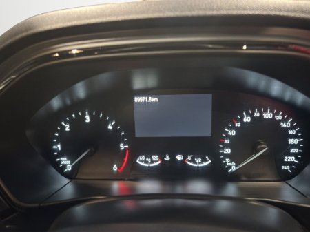 2021 Ford Focus "Compact, classy and ridiculously easy to love" €23,888 thumbnail