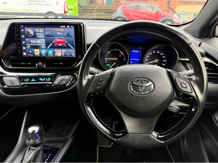 2018 Toyota C-HR - thumbnail 15