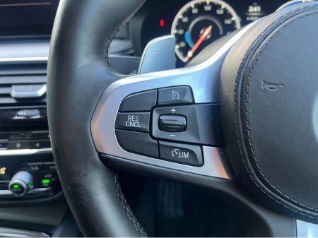 2019 BMW 5 Series 530e M-SPORT PHEV 2.0 PETROL €24,950 thumbnail