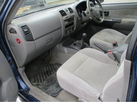 2006 Isuzu D-MAX - thumbnail 9