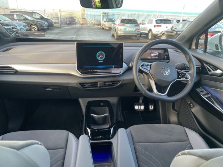 2025 Volkswagen ID.4 ID.4 PRO PLUS 77KWH 286HP €41,975 thumbnail