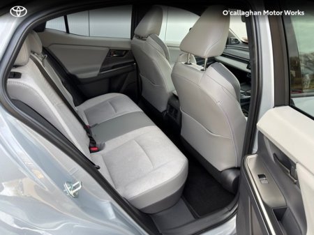 2026 Toyota C-HR - thumbnail 8