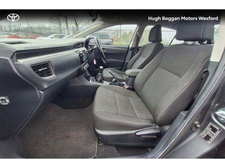 2017 Toyota Corolla - thumbnail 6